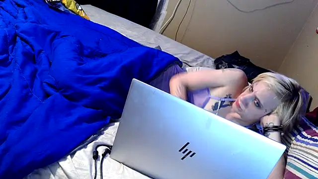 flavi1996's cam snapshot