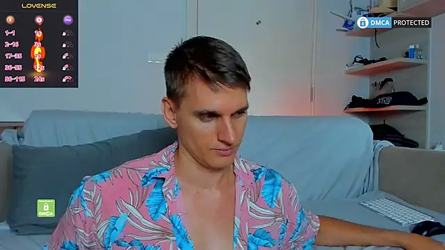 ricky_bolt's cam snapshot