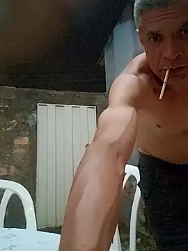 BrenoAvelar's cam snapshot