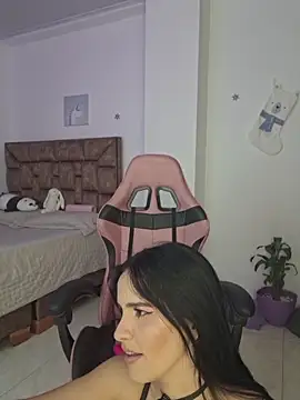 heyshaa's cam snapshot