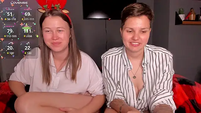 Tenderly_Couple's cam snapshot