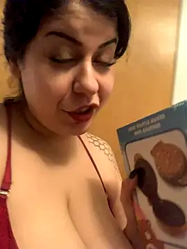 holyeroticss's cam snapshot