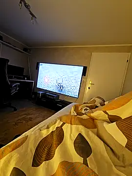 sensualman90's cam snapshot