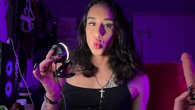 xoFrankie live sex cam