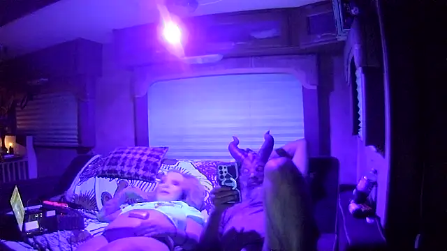 jamiezlilith live sex cam