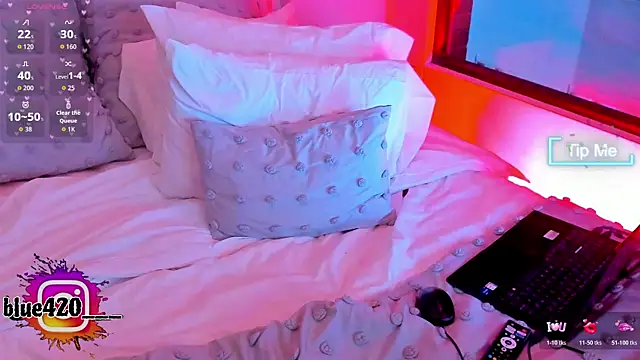 Skyler__blue4 live sex cam