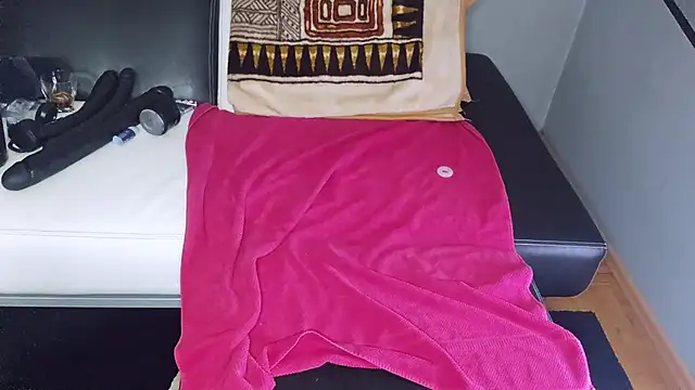 slavic_boy_39 live sex cam