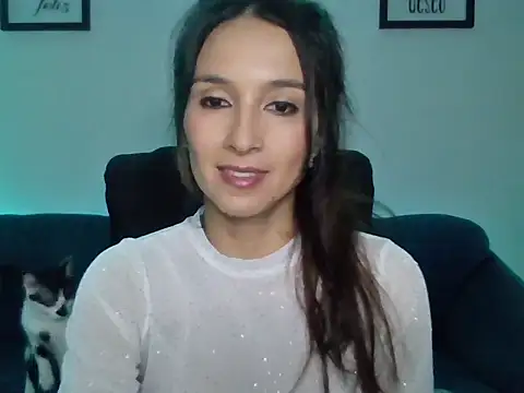 Almaglow_'s cam snapshot