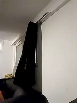 Kinshasa95 live sex cam