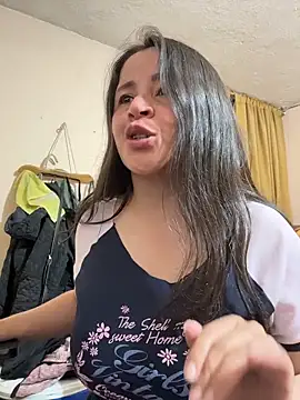 latinfemale live sex cam