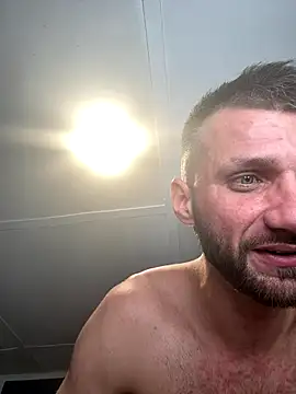 sexyhotstud12 live sex cam