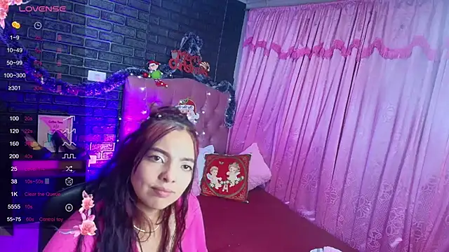 loren_tits24's cam snapshot