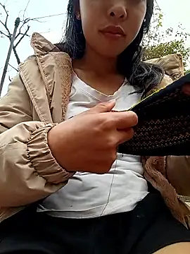 emaame68's cam snapshot