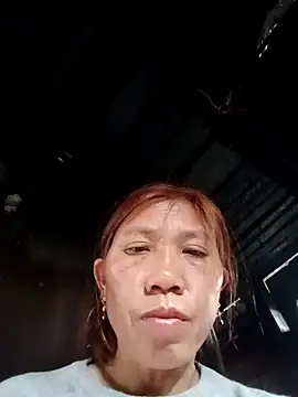 bella-la's cam snapshot