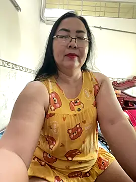 Alinat_'s cam snapshot