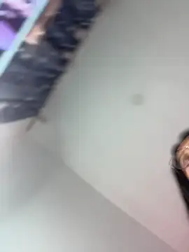 Devilsweet17 live sex cam