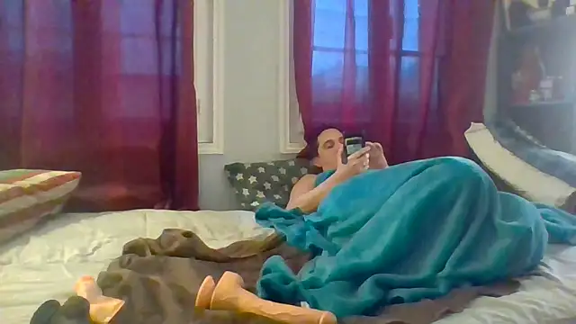 DildoPlayer33 live sex cam