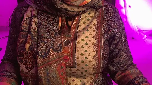 Gagankaur live sex cam