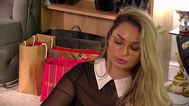 Denisse_Perry live sex cam