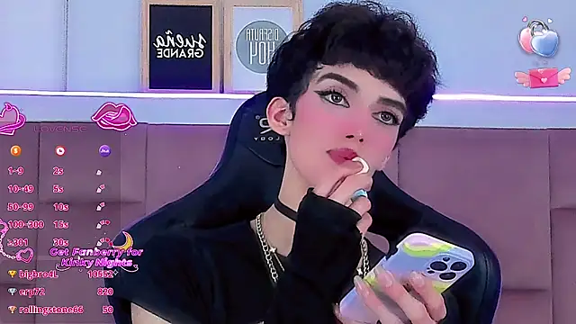 Baby_FenixTS live sex cam