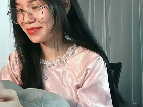 Nunaa18's cam snapshot