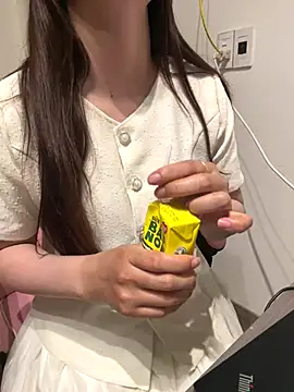 susu_baby's cam snapshot