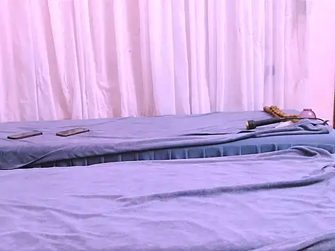 Sunny_Spaa's cam snapshot