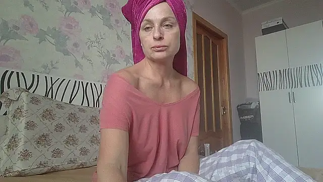 LindaStarS's cam snapshot