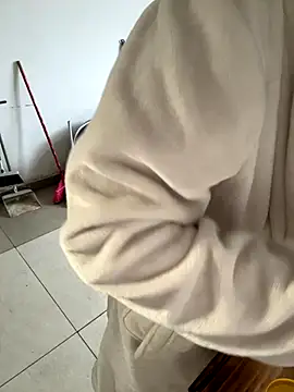 xiiuuff18 live sex cam