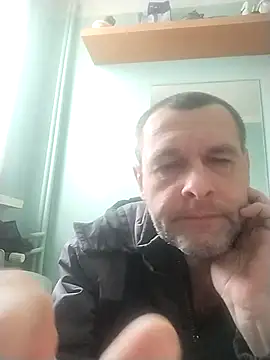 Andrzej-M live sex cam