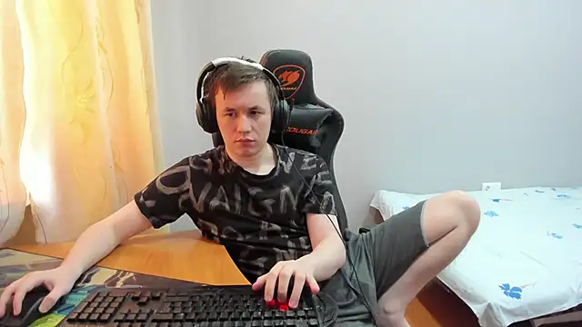 iliaskrislove live sex cam