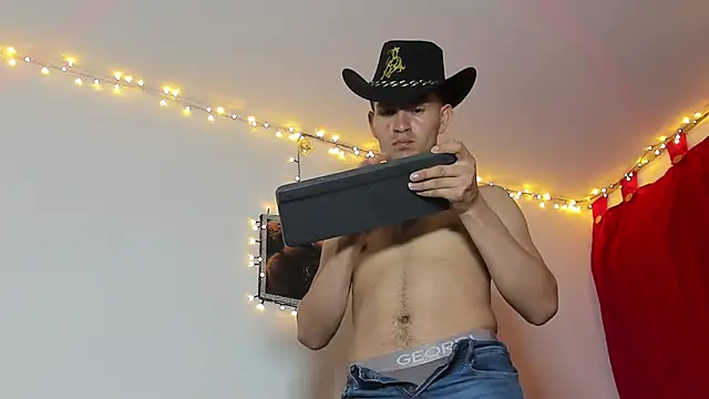 camilo_model's cam snapshot