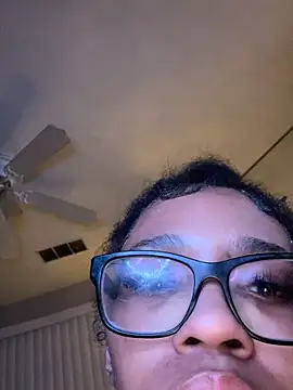 YeahhhitsBreezy's cam snapshot