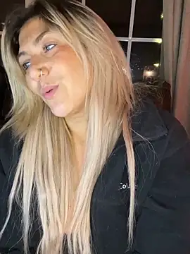 LittleMissEeve live sex cam