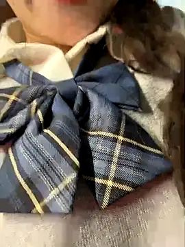 Fire-18 live sex cam