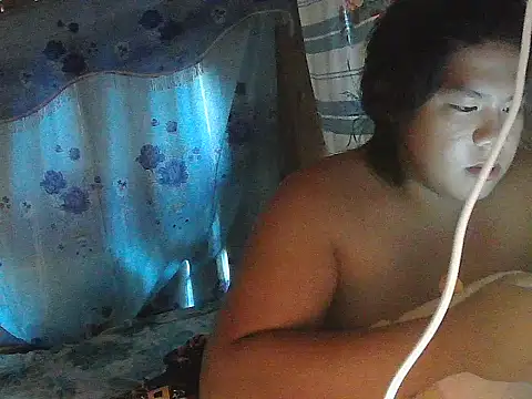 Huntrix2025 live sex cam