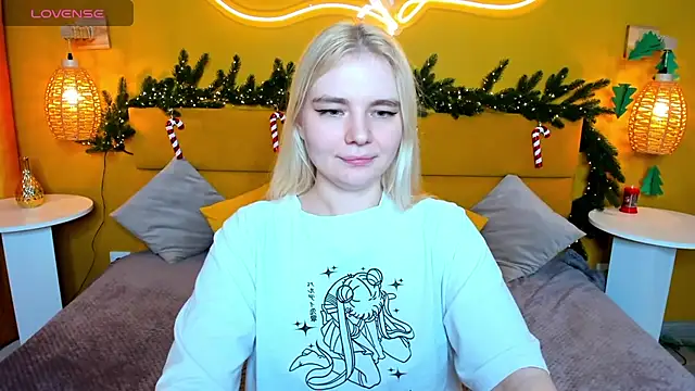 RuthBryant's cam snapshot