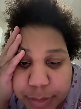 chocolate_bella's cam snapshot