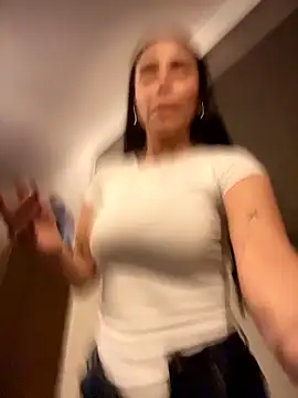 Naatalia live sex cam