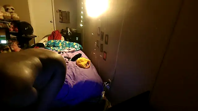 EbonyFetishQueen's cam snapshot