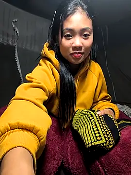 Lynly_k2 live sex cam