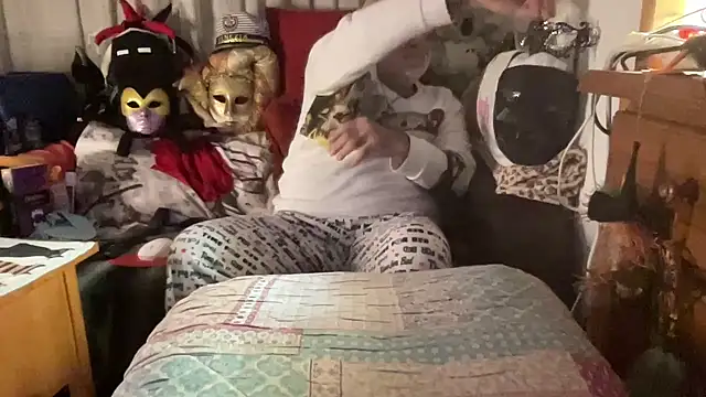 EroticVenetian live sex cam