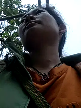 gio-thu's cam snapshot