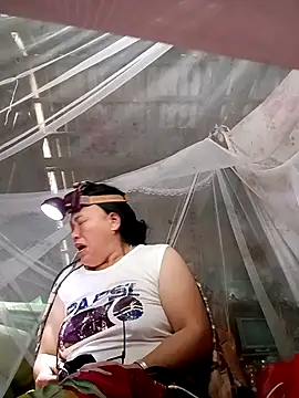 chich-bong's cam snapshot