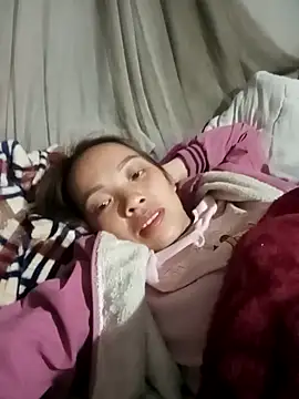 Andrea-688's cam snapshot