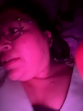 Lovelipsbig's cam snapshot