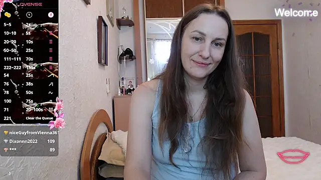 Yevgeshka-Milashka live sex cam