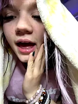 Cutiepiespanks live sex cam