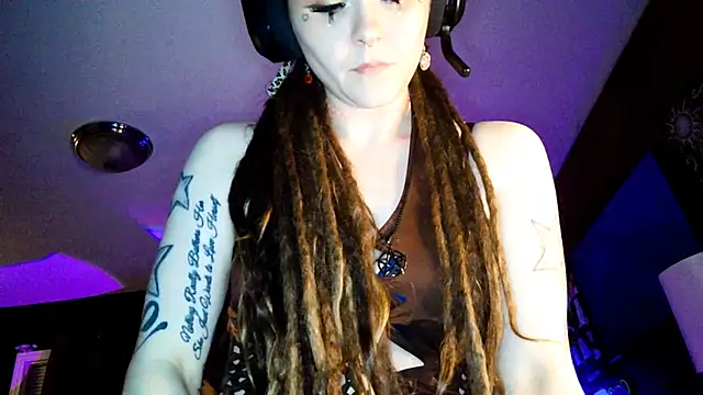 BlaizeyBBy's cam snapshot