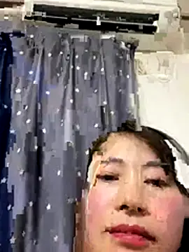 69_yuna_69's cam snapshot